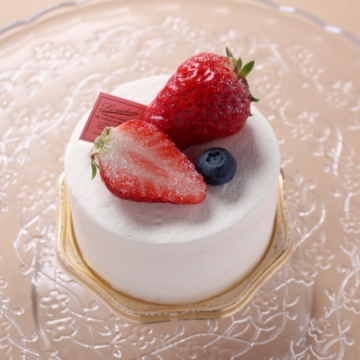 ショートケーキです★ てのひらショートケーキ | 旬のフルーツタルト kuus（クース）